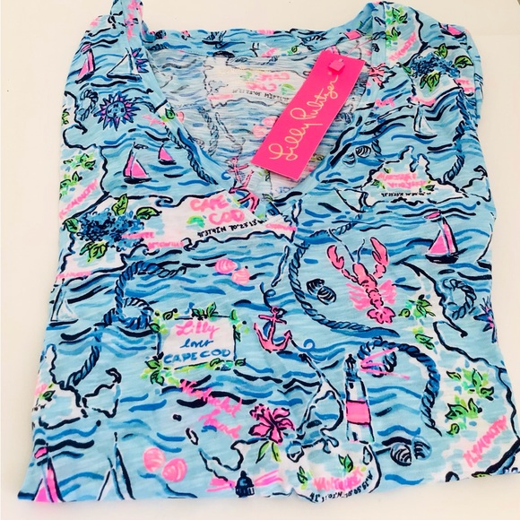 Lilly Pulitzer Etta V-Neck T-Shirt-Lilly Loves Cape Cod-Bali Blue-NWT In Package - Picture 6 of 8